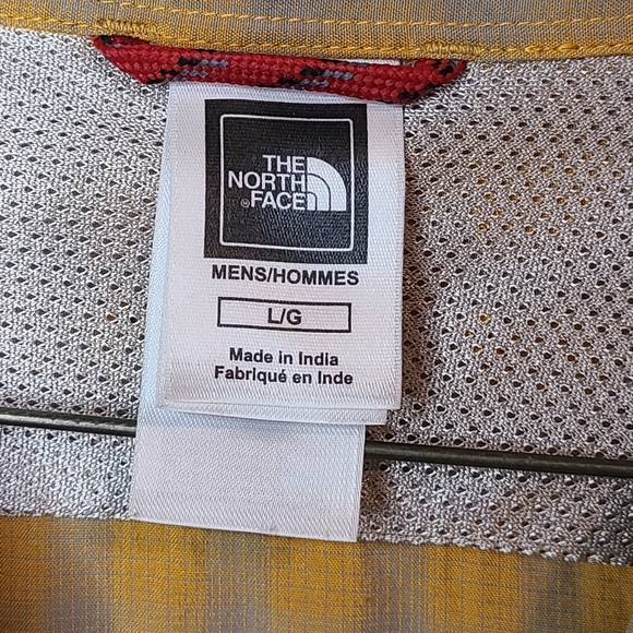 The North Face men's sz LG button down - Picture 6 of 7